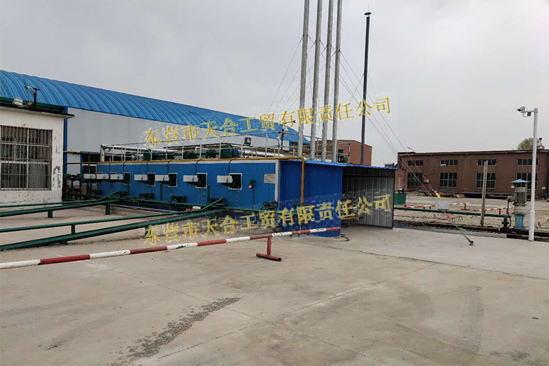 封閉加熱螺旋推進(jìn)式隔熱管、油管、鉆桿自動(dòng)清洗裝置